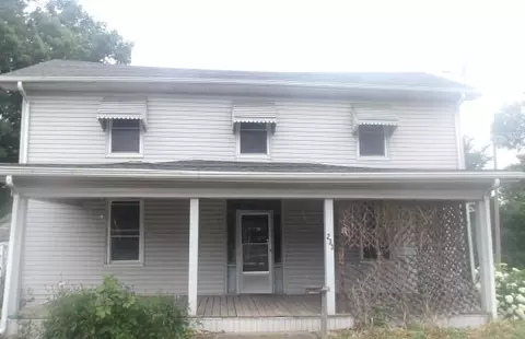 233 Buena Vista St, Paris, IL 61944