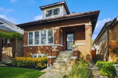 6210 N Moody Ave, Chicago, IL 60646