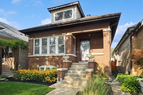 6210 N Moody Ave, Chicago, IL 60646