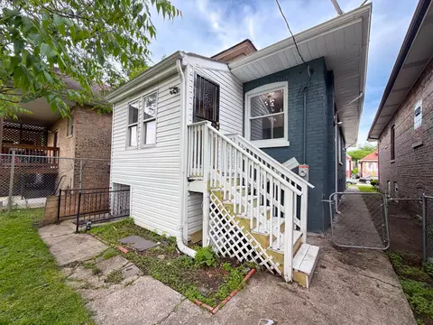 Exterior - 7618 S Carpenter St, Chicago, IL 60620 photo 3 of 5