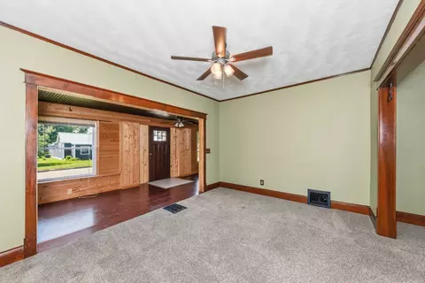 Living - 412 W Fifth St, Minonk, IL 61760 photo 2 of 4