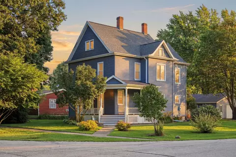 210 Steward St, Steward, IL 60553