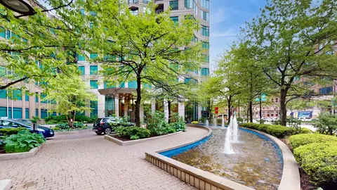 400 N Lasalle St #1202, Chicago, IL 60654