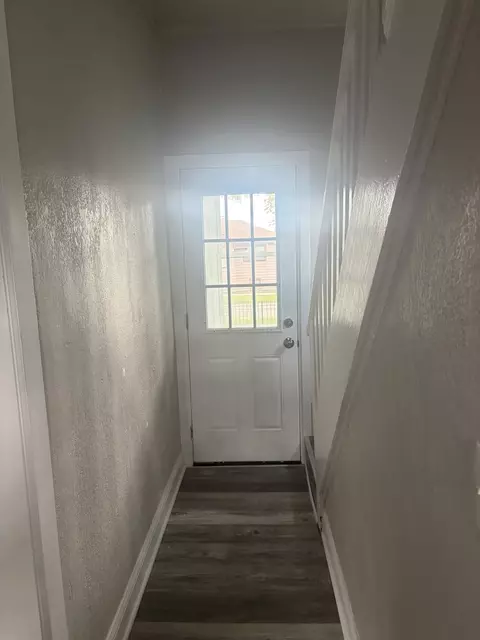 Entry Way - 2046 S 13th Ave, Broadview, IL 60155 photo 2 of 3