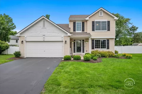 599 Ryegrass Cir, Aurora, IL 60504