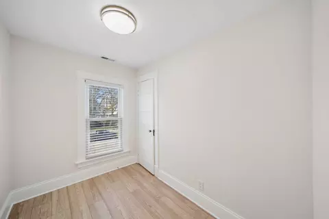 323 S Hale St, Wheaton, IL 60187 photo 21