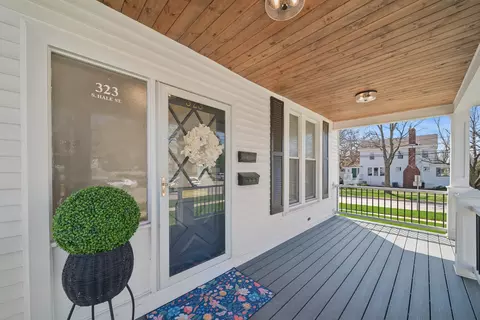 323 S Hale St, Wheaton, IL 60187 photo 2