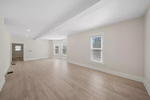 323 S Hale St, Wheaton, IL 60187 photo 13