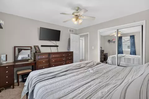 Bedroom - 207 E Main St, Cornell, IL 61319 photo 4 of 5