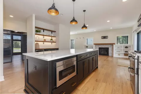 Kitchen - 102 Raef Rd, Downs, IL 61736 photo 1 of 8