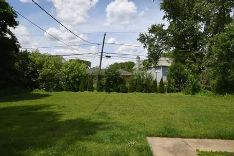2226 Central Rd, Glenview, IL 60025 photo 5