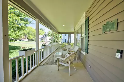 Exterior - 248 Perth Rd, Cary, IL 60013 photo 2 of 13