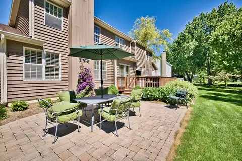 Exterior - 248 Perth Rd, Cary, IL 60013 photo 9 of 13