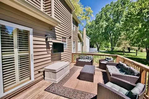 Exterior - 248 Perth Rd, Cary, IL 60013 photo 12 of 13