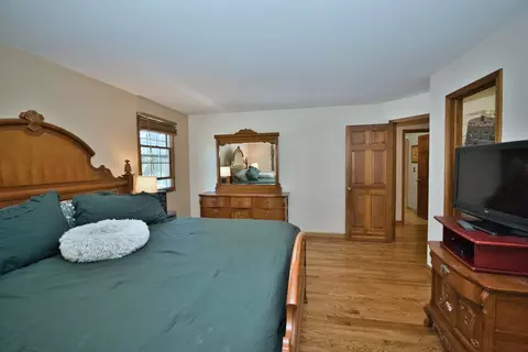Bedroom - 248 Perth Rd, Cary, IL 60013 photo 3 of 7