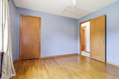 Bedroom - 709 Brad St, Bloomington, IL 61701 photo 2 of 6