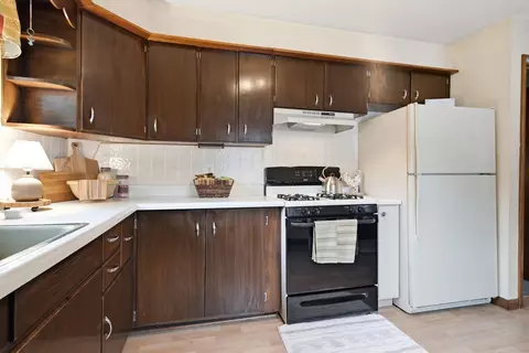 Kitchen - 709 Brad St, Bloomington, IL 61701 photo 2 of 3