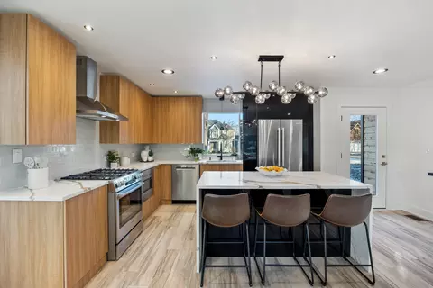 Kitchen - 1809 Jefferson Ave, Glenview, IL 60025 photo 3 of 4