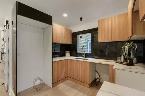 Kitchen - 524 Hamilton St, Evanston, IL 60202 photo 1 of 2