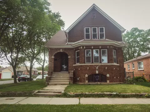 10224 S Princeton Ave, Chicago, IL 60628