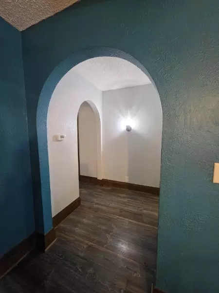 Entry Way - 710 Apache Dr, Forsyth, IL 62535 photo 6 of 8