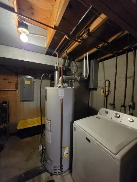 Other - 710 Apache Dr, Forsyth, IL 62535 photo 5 of 10