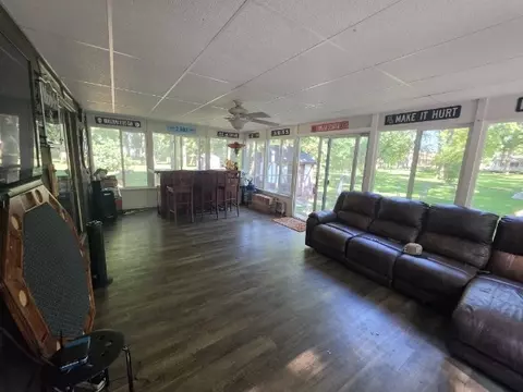 Exterior - 710 Apache Dr, Forsyth, IL 62535 photo 5 of 8