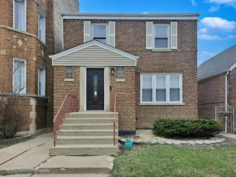 9432 S Bishop St, Chicago, IL 60620