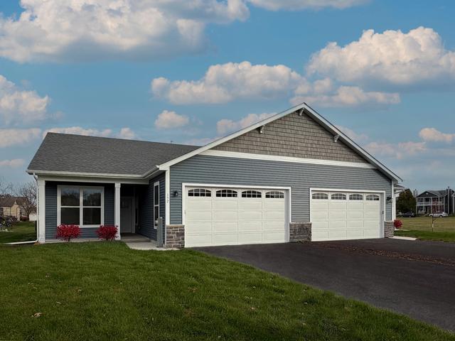 162 S Llanos St, Cortland, IL 60112