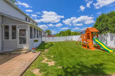 Exterior - 1614 Barton Dr, Normal, IL 61761 photo 11 of 16