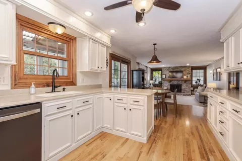 Kitchen - 1614 Barton Dr, Normal, IL 61761 photo 3 of 4