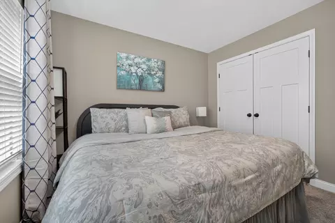 Bedroom - 1721 Arborvitae Ct, Normal, IL 61761 photo 6 of 10