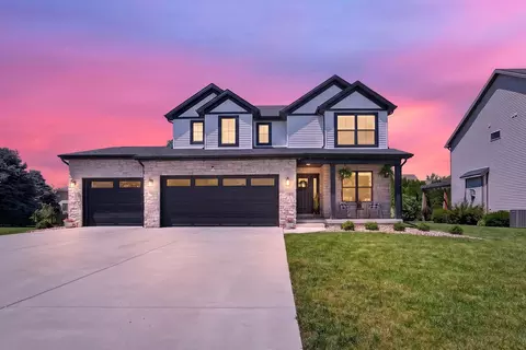 1721 Arborvitae Ct, Normal, IL 61761