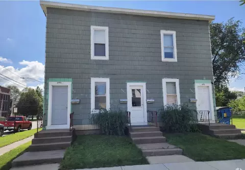 2001 W 6th St, Davenport, IA 52802