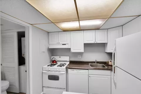 Kitchen - 79 Maude Ave, Fox Lake, IL 60020 photo 2 of 2
