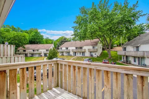 Exterior - 79 Maude Ave, Fox Lake, IL 60020 photo 4 of 12