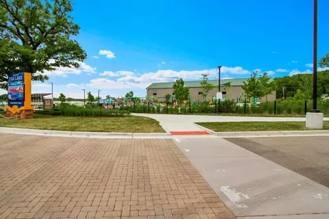 Exterior - 79 Maude Ave, Fox Lake, IL 60020 photo 11 of 12