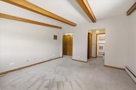 Living - 616 Seneca Dr, Aurora, IL 60506 photo 6 of 8