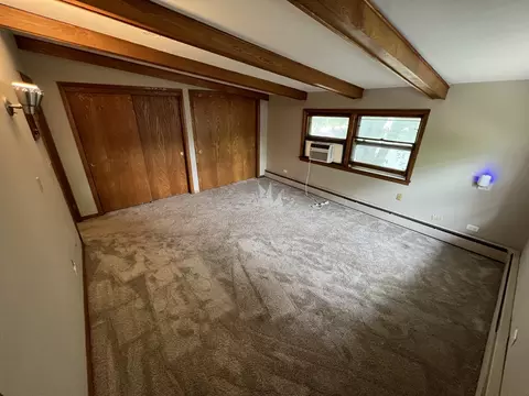 Bedroom - 616 Seneca Dr, Aurora, IL 60506 photo 1 of 4