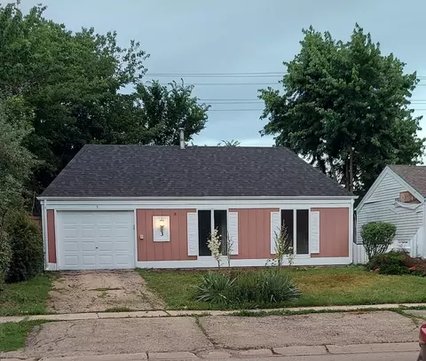 3 Sonora Dr, Montgomery, IL 60538