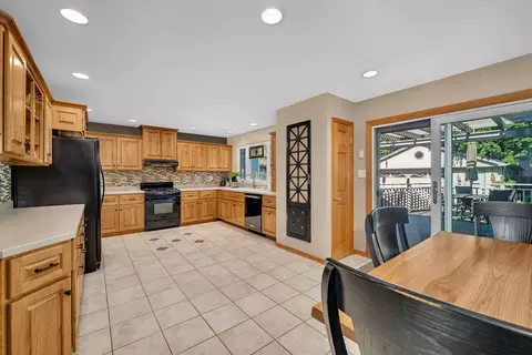 14548 Knox Ave, Midlothian, IL 60445 photo 7