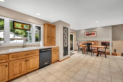 14548 Knox Ave, Midlothian, IL 60445 photo 12