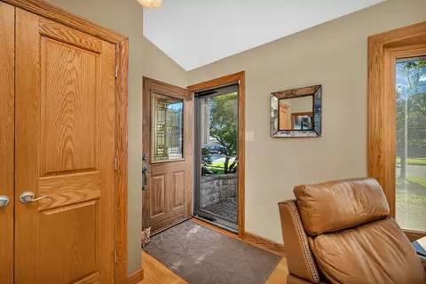 14548 Knox Ave, Midlothian, IL 60445 photo 4