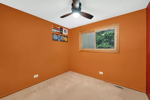 14548 Knox Ave, Midlothian, IL 60445 photo 19