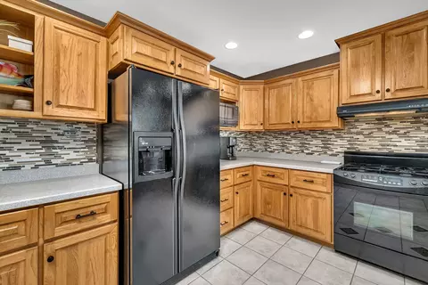 14548 Knox Ave, Midlothian, IL 60445 photo 11