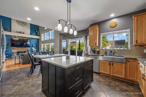 Kitchen - 130 Norman Dr, Mchenry, IL 60050 photo 5 of 5