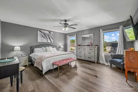 Bedroom - 130 Norman Dr, Mchenry, IL 60050 photo 2 of 7