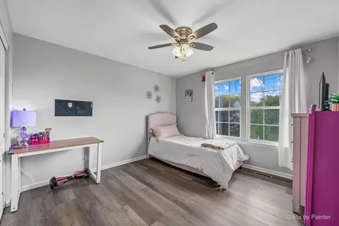 Bedroom - 130 Norman Dr, Mchenry, IL 60050 photo 5 of 7