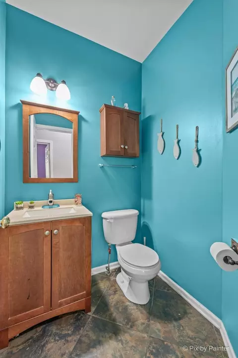 Bath - 130 Norman Dr, Mchenry, IL 60050 photo 1 of 5