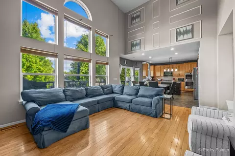 Living - 130 Norman Dr, Mchenry, IL 60050 photo 3 of 4